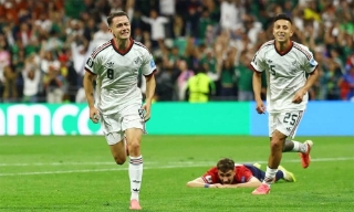 Đại thắng CH Séc, chủ nhà Mexico làm điều chưa từng có ở World Cup