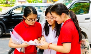 Bộ Giáo dục và Đào tạo: Không sửa danh sách trúng tuyển sau lọc ảo, chốt điểm chuẩn trước 17h ngày 13/8