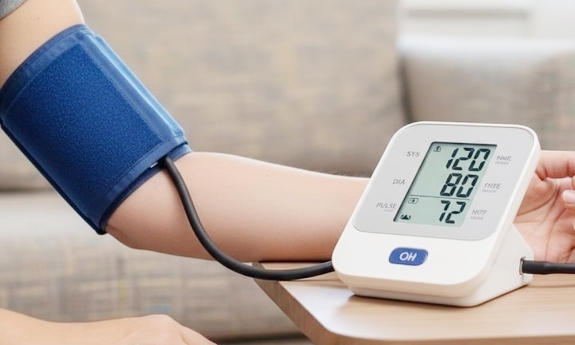 Cách đo huyết áp tại nhà giúp phát hiện sớm bất thường