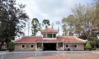 Triển lãm hơn 100 hình ảnh, tư liệu về Chủ tịch Tôn Đức Thắng