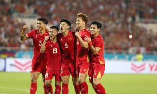 Tuyển Việt Nam chỉ tập 1 buổi trước chung kết lượt đi ASEAN Cup 2026 với Thái Lan