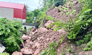 Bắc Ninh: Di dời khẩn cấp các hộ dân ra khỏi vùng nguy hiểm, chủ động ứng phó mưa lũ