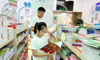 Bắc Ninh: Khan hiếm sách giáo khoa trước năm học mới