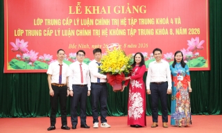 Trường Chính trị Nguyễn Văn Cừ khai giảng các lớp trung cấp lý luận