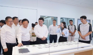 Bí thư Tỉnh ủy Bắc Ninh Nguyễn Hồng Thái thăm, làm việc tại trụ sở chính Tập đoàn Goertek (Trung Quốc)