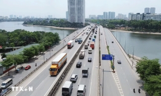 Đề xuất bỏ làn dừng xe khẩn cấp tuyến Vành đai 3 trên cao ở Hà Nội