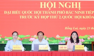 Đoàn đại biểu Quốc hội thành phố Bắc Ninh tiếp xúc cử tri phường Bồng Lai