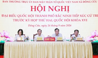 Đoàn đại biểu Quốc hội thành phố Bắc Ninh tiếp xúc cử tri xã Đông Cứu