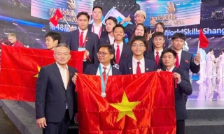 Ba thí sinh Việt Nam đạt Huy chương Kỹ năng nghề xuất sắc thế giới