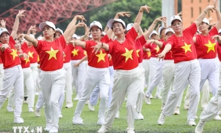 Chủ động thích ứng với già hóa dân số, mở rộng không gian phát triển kinh tế bạc