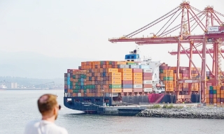 Cuộc chiến thương mại Canada - Mỹ tiếp tục leo thang