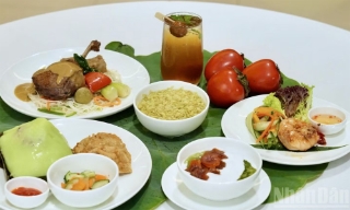 “Gói” tinh hoa ẩm thực mùa thu Hà Nội trên những chuyến bay