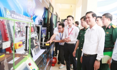  Trường Cao đẳng nghề số 1 - Bộ Quốc phòng kết nối nhà trường, phụ huynh học sinh và doanh nghiệp