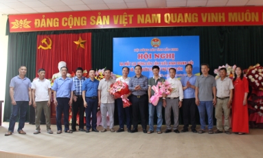  Ra mắt Câu lạc bộ “Nông dân sản xuất kinh doanh giỏi gắn với sản xuất nông nghiệp an toàn” xã Xuân Cẩm