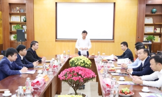 Phó Chủ tịch UBND tỉnh Ngô Tân Phượng kiểm tra tiến độ thực hiện dự án Khu công nghiệp Hòa Phú