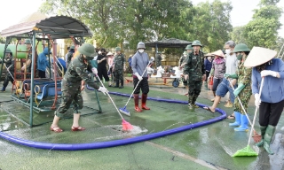 Hơn 1.000 người tham gia tổng vệ sinh môi trường tại xã Tam Giang