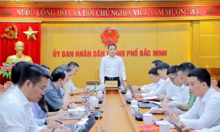 Bắc Ninh trao đổi kinh nghiệm, tháo gỡ vướng mắc về khoa học công nghệ và chuyển đổi số