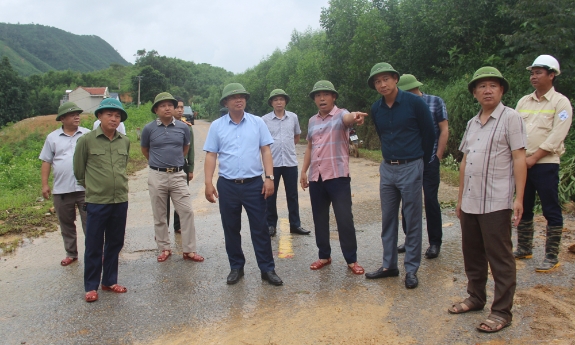 Khẩn trương khắc phục các sự cố giao thông, bảo đảm cho Nhân dân đi lại an toàn