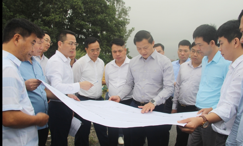  Chủ tịch UBND tỉnh Vương Quốc Tuấn: Tập trung giải phóng mặt bằng các dự án giao thông trọng điểm