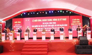 Phó Thủ tướng Phạm Thị Thanh Trà dự lễ khởi công dự án đầu tư hạ tầng khu công nghiệp Quế Võ II - giai đoạn 2