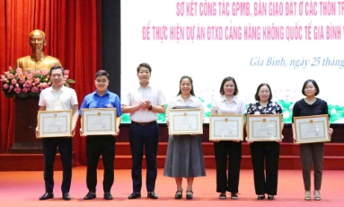  Gia Bình sơ kết công tác giải phóng mặt bằng dự án Cảng hàng không quốc tế