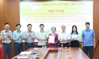 Bắc Ninh: Sau 24 năm vướng mắc, dự án Đồng Khí Tượng được trao Giấy chứng nhận quyền sử đất