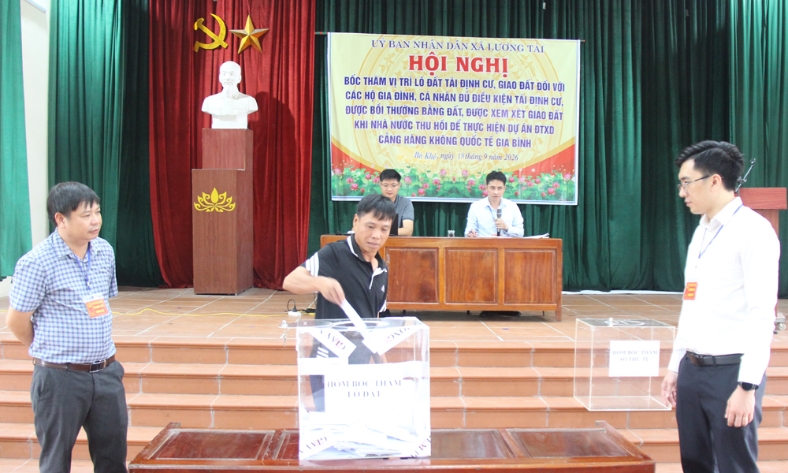  Bắc Ninh: Bốc thăm 158 lô đất tái định cư, giao đất dự án sân bay Gia Bình