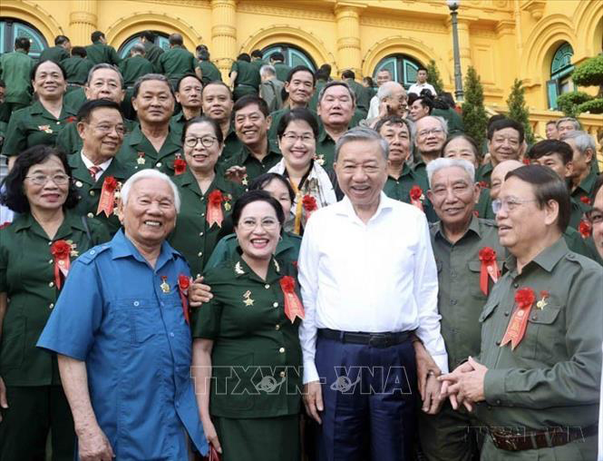  75 năm ngày truyền thống lực lượng thanh niên xung phong:  Một thời cống hiến, một đời tri ân
