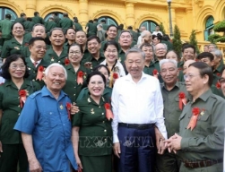 75 năm ngày truyền thống lực lượng thanh niên xung phong:  Một thời cống hiến, một đời tri ân