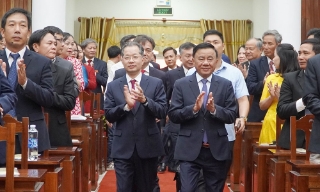 Thường trực Ban Bí thư Trần Cẩm Tú dự và chỉ đạo Đại hội đại biểu Đảng bộ phường Bàn Thạch