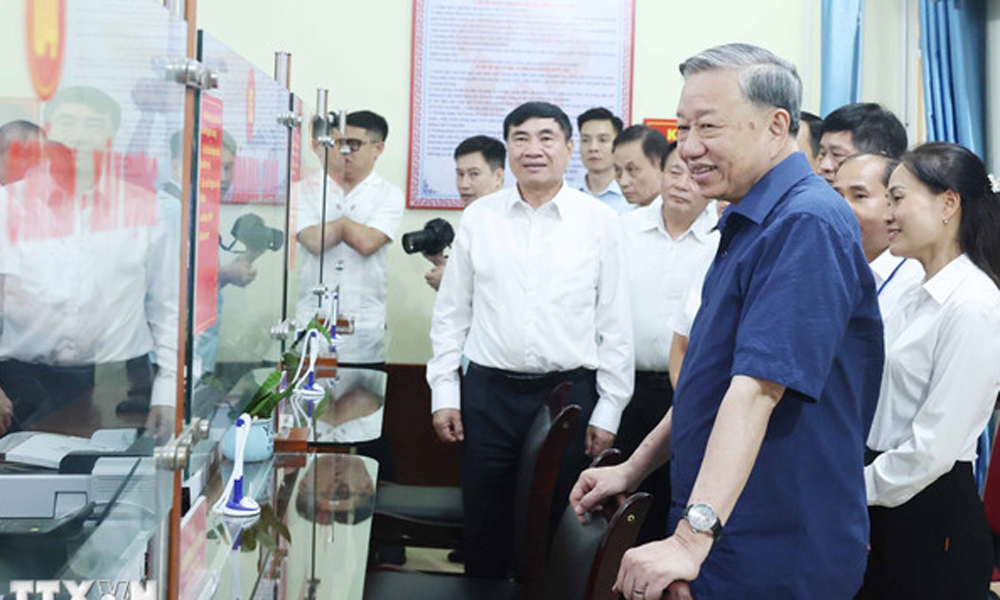  Tổng Bí thư kiểm tra vận hành hệ thống chính trị xã Si Pa Phìn, tỉnh Điện Biên