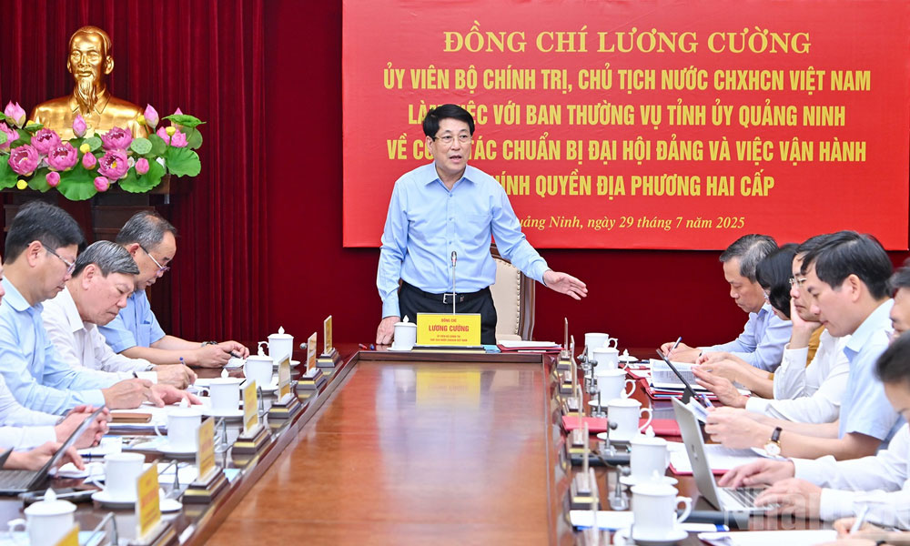  Chủ tịch nước Lương Cường làm việc với Ban Thường vụ Tỉnh ủy Quảng Ninh về vận hành chính quyền địa phương 2 cấp