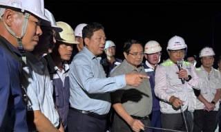Thủ tướng kiểm tra tiến độ cầu Nhơn Trạch