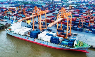 Thủ tướng chỉ đạo: Thúc đẩy tăng trưởng, kiểm soát lạm phát và ổn định kinh tế vĩ mô