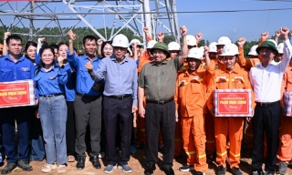 Cả hệ thống chính trị vào cuộc, nỗ lực hoàn thành đúng tiến độ đường dây 500kV Lào Cai-Vĩnh Yên