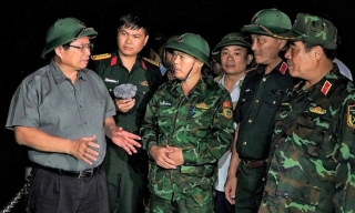 Thủ tướng Phạm Minh Chính: Phải đặt an toàn tính mạng của người dân lên trên hết, trước hết