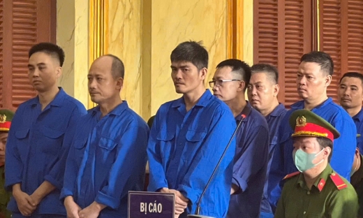 Tuyên án 14 bị cáo buôn lậu 113 kg vàng từ Camphuchia về Việt Nam