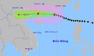 Siêu bão tiến vào Bắc Biển Đông, cảnh báo mưa lớn và gió giật mạnh