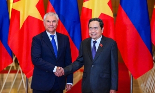 Chủ tịch Duma Quốc gia Nga thăm Việt Nam