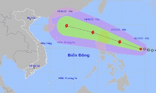Thời tiết hôm nay (2/10): Áp thấp nhiệt đới khả năng mạnh lên thành bão, lũ trên các sông tiếp tục dâng cao