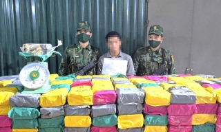 Quảng Trị bắt 2 đối tượng, thu giữ 500kg ma túy