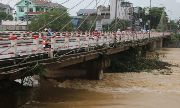Triển khai các biện pháp cấp bách phòng, chống lũ, lụt, lũ ống, lũ quét, sạt lở đất ở Bắc Bộ