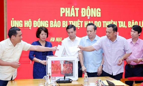 Hơn 907 tỷ đồng đăng ký ủng hộ đồng bào gặp thiên tai, bão lũ