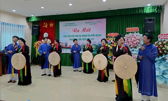 Ra mắt Câu lạc bộ Dân ca Quan họ Bắc Ninh tại phường Lâm Viên – Đà Lạt