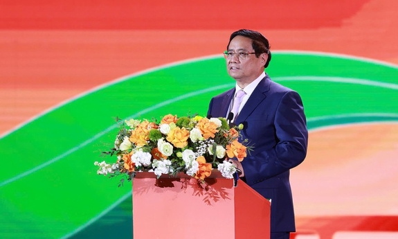 Thủ tướng: Tổ chức chuỗi sự kiện xúc tiến thương mại - đầu tư - văn hóa quốc gia, mang tầm vóc quốc tế