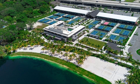 Sân vận động pickleball đầu tiên trên thế giới