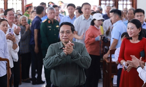 Thủ tướng Phạm Minh Chính dự Ngày hội đại đoàn kết dân tộc tại tỉnh Gia Lai