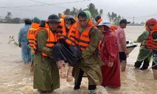 Lũ lụt miền Trung: 102 người chết, mất tích và thiệt hại 9.035 tỷ đồng
