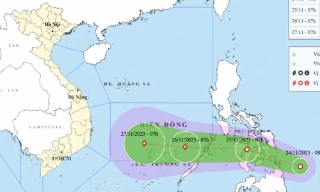 Biển Đông sắp đón bão số 15, hướng về đất liền Nam Bộ
