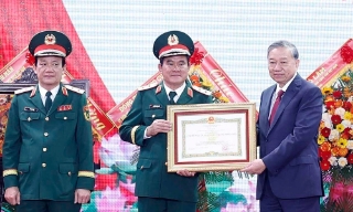 Tổng Bí thư Tô Lâm: Tập trung xây dựng lực lượng vũ trang Quân khu 9 cách mạng, chính quy, tinh nhuệ, hiện đại